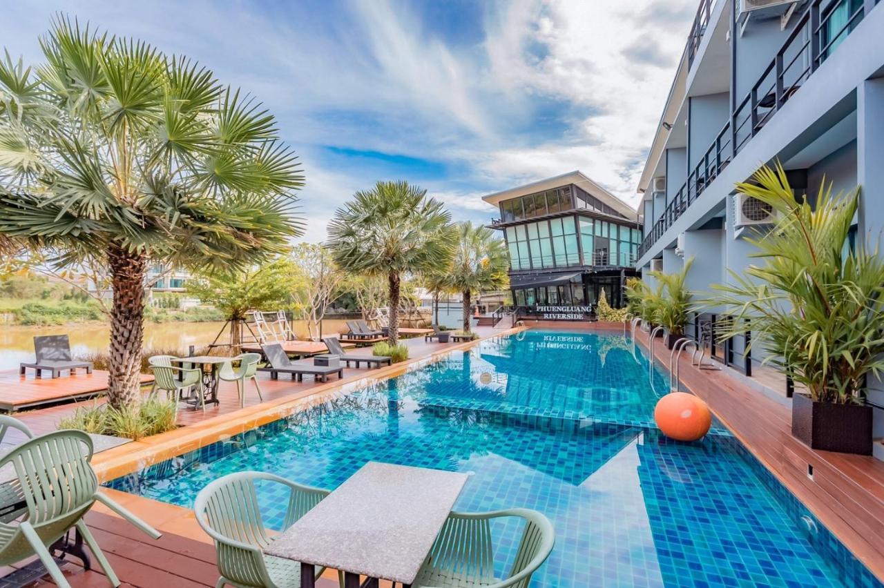 Phuengluang Riverside Hotel Чантхабурі Екстер'єр фото